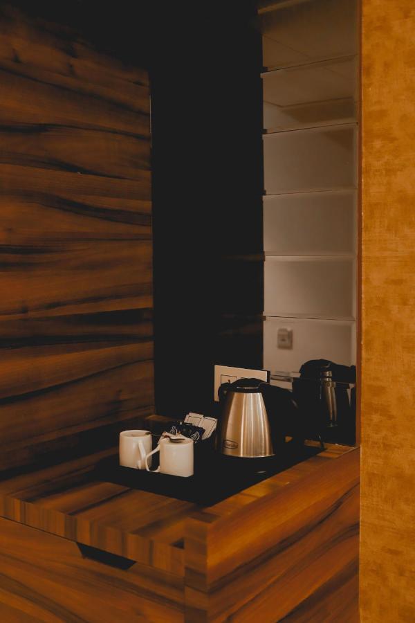 ดิ ออร์ลอฟ โฮเต็ล Hotel Panipat ภายนอก รูปภาพ