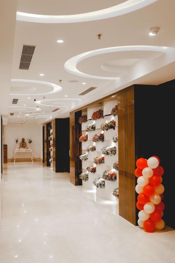 ดิ ออร์ลอฟ โฮเต็ล Hotel Panipat ภายนอก รูปภาพ